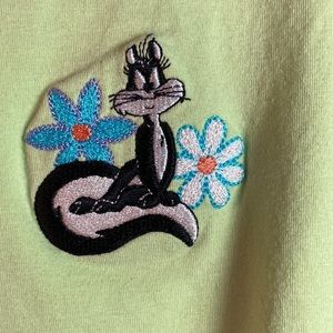 Vintage 90’s lime Warner bros “flower” t-shirt. Size M. 44” chest. 40” waist. B7